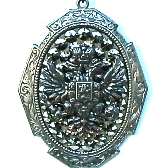GASOLINE GLAMOUR Jewelry - RANSOM RHINESTONE DOUBLE EAGLES NECKLACE SAMPLE GASOLINE GLAMOUR Jewelry - RANSOM RHINESTONE DOUBLE EAGLES NECKLACE SAMPLE